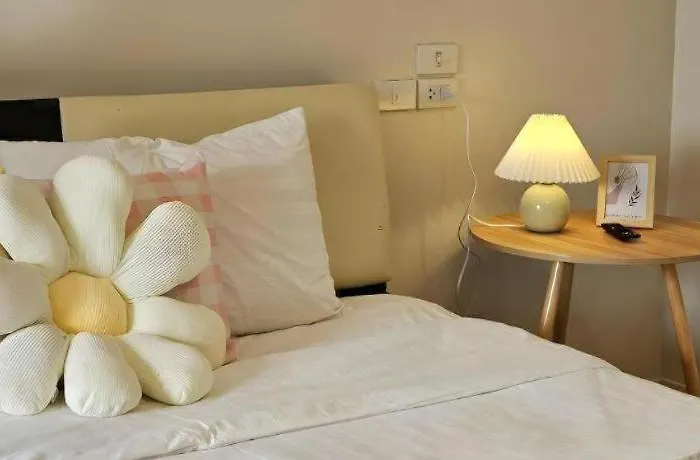Charming 3* Suan Phueng